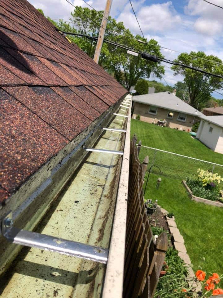 Gutter Cleaning Company Milwaukee WI