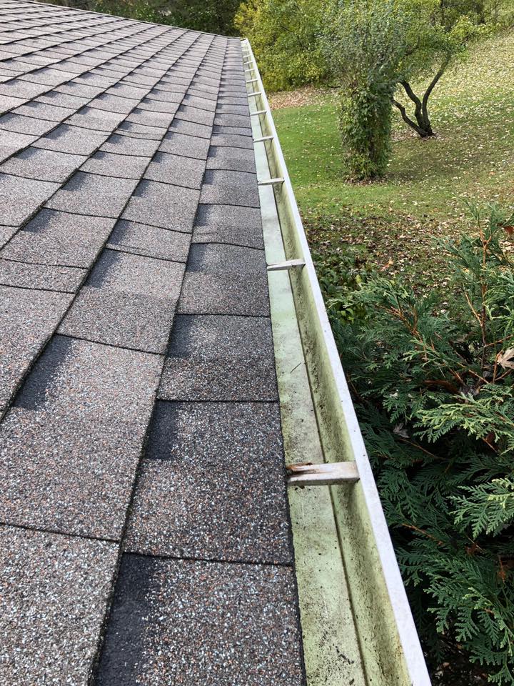 gutter cleaning company greenfield wi